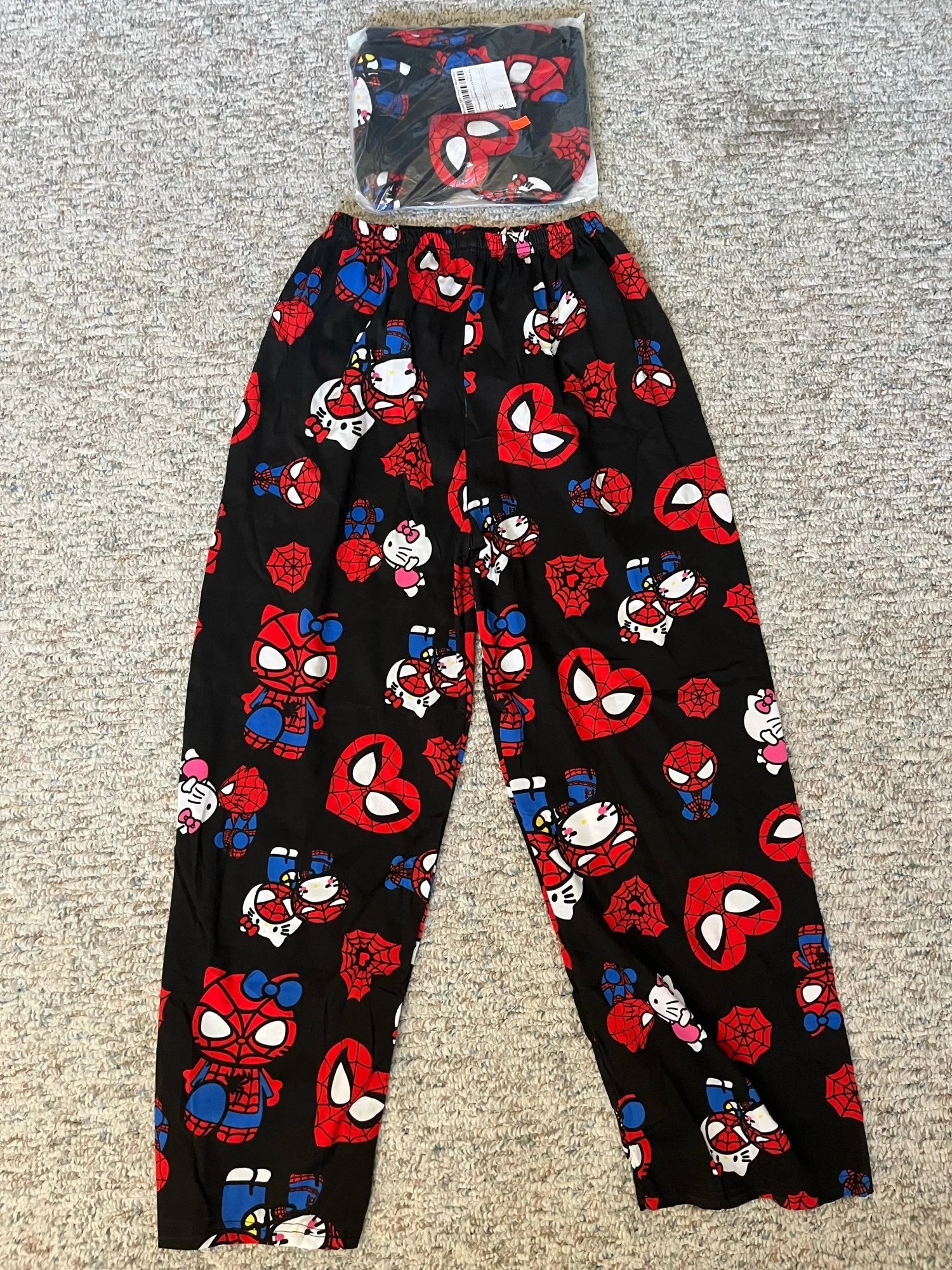 Hello Kitty Loose Pajamas