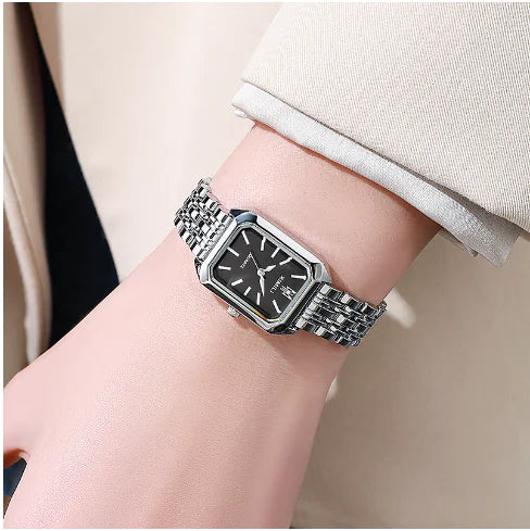 Reloj de mujer con correa de acero cuadrada