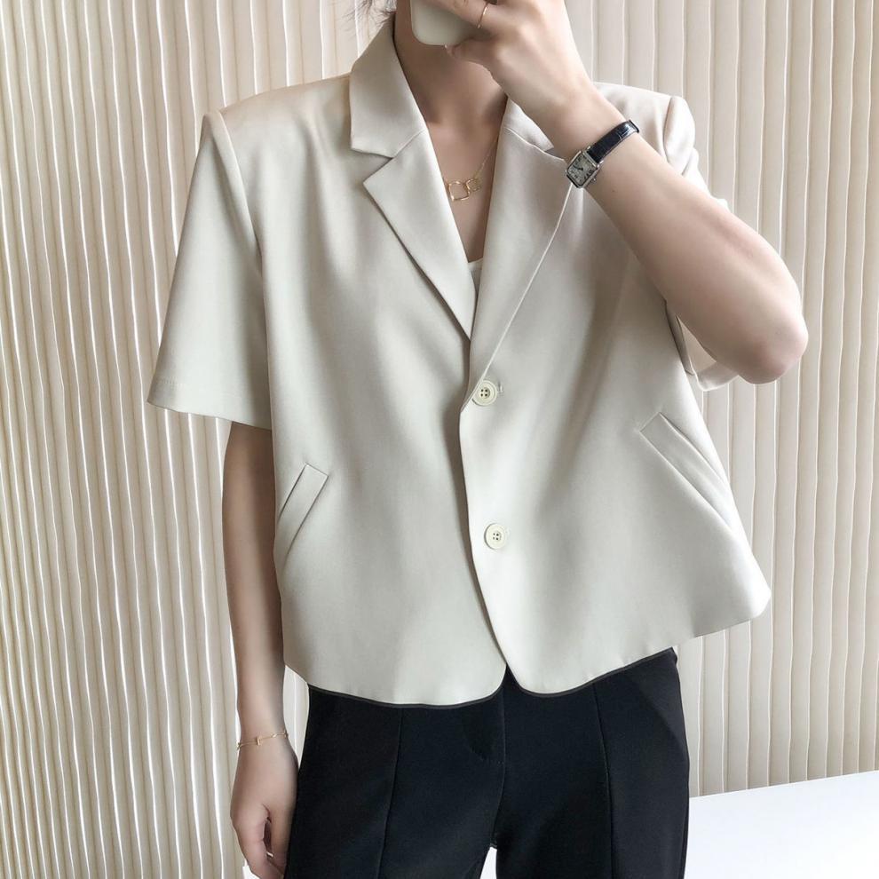 Fashion Short-Sleeve Blazer for Women 2025 Summer Thin Korean Version New Drapey Short Casual Blazer Top