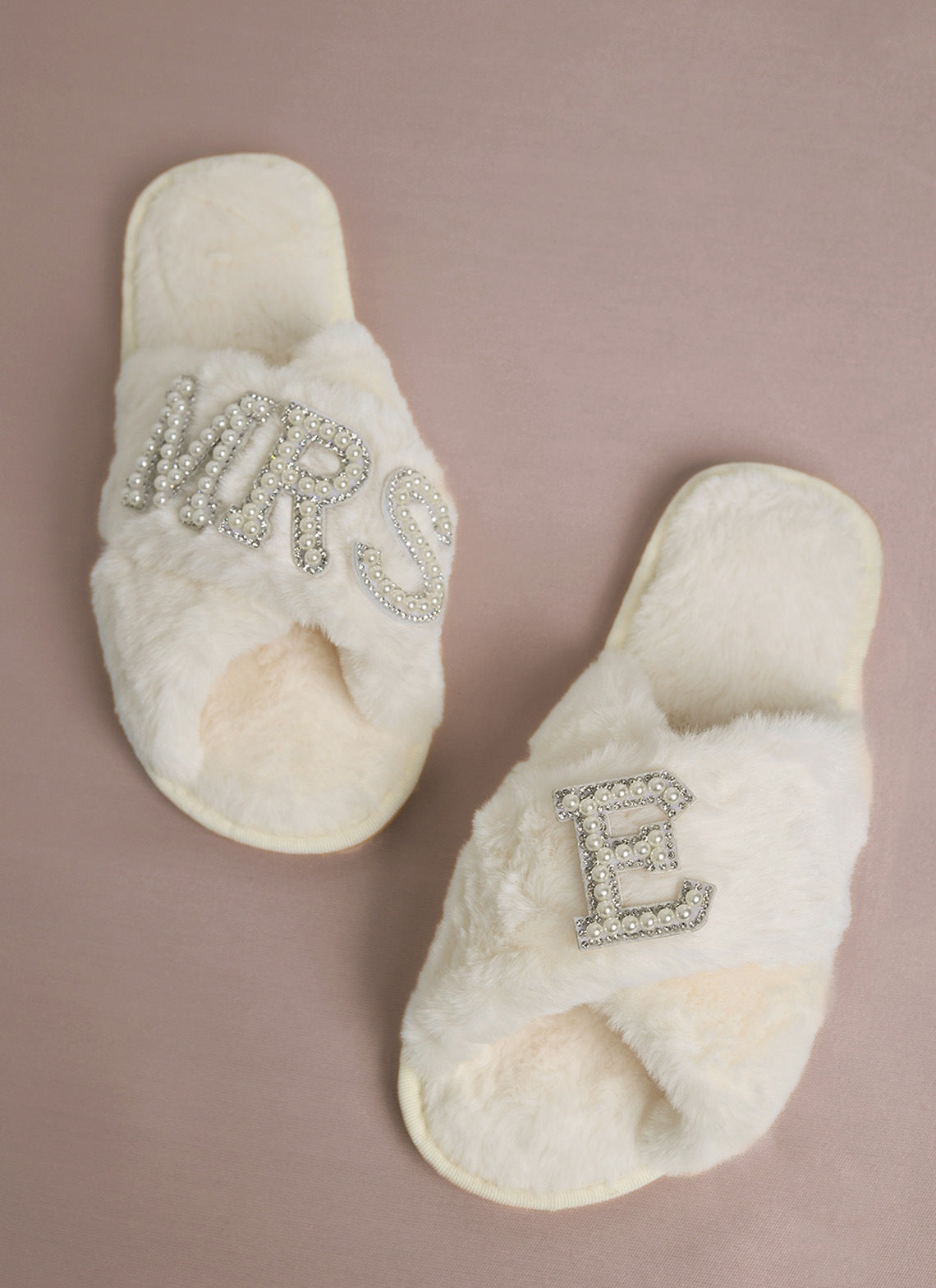Cross-Border Popular Pearl Letters Bride Bridal Cross Fur Slippers Bachelor Party Wedding Plush Slippers for Women