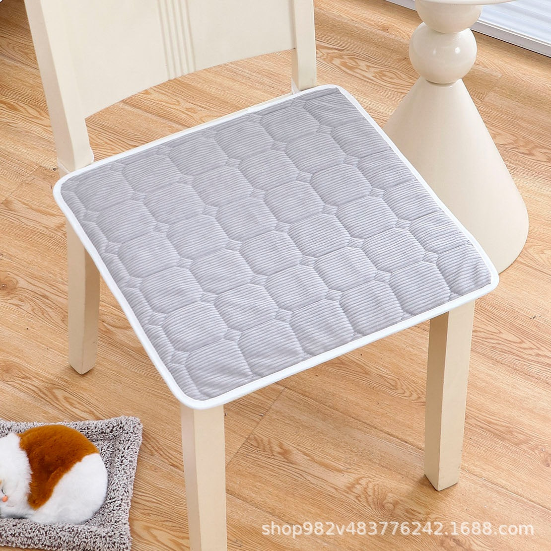Chair cushion cushion four seasons universal chair cushion office fart cushion restaurant dining chair stool non-slip square seat cushion