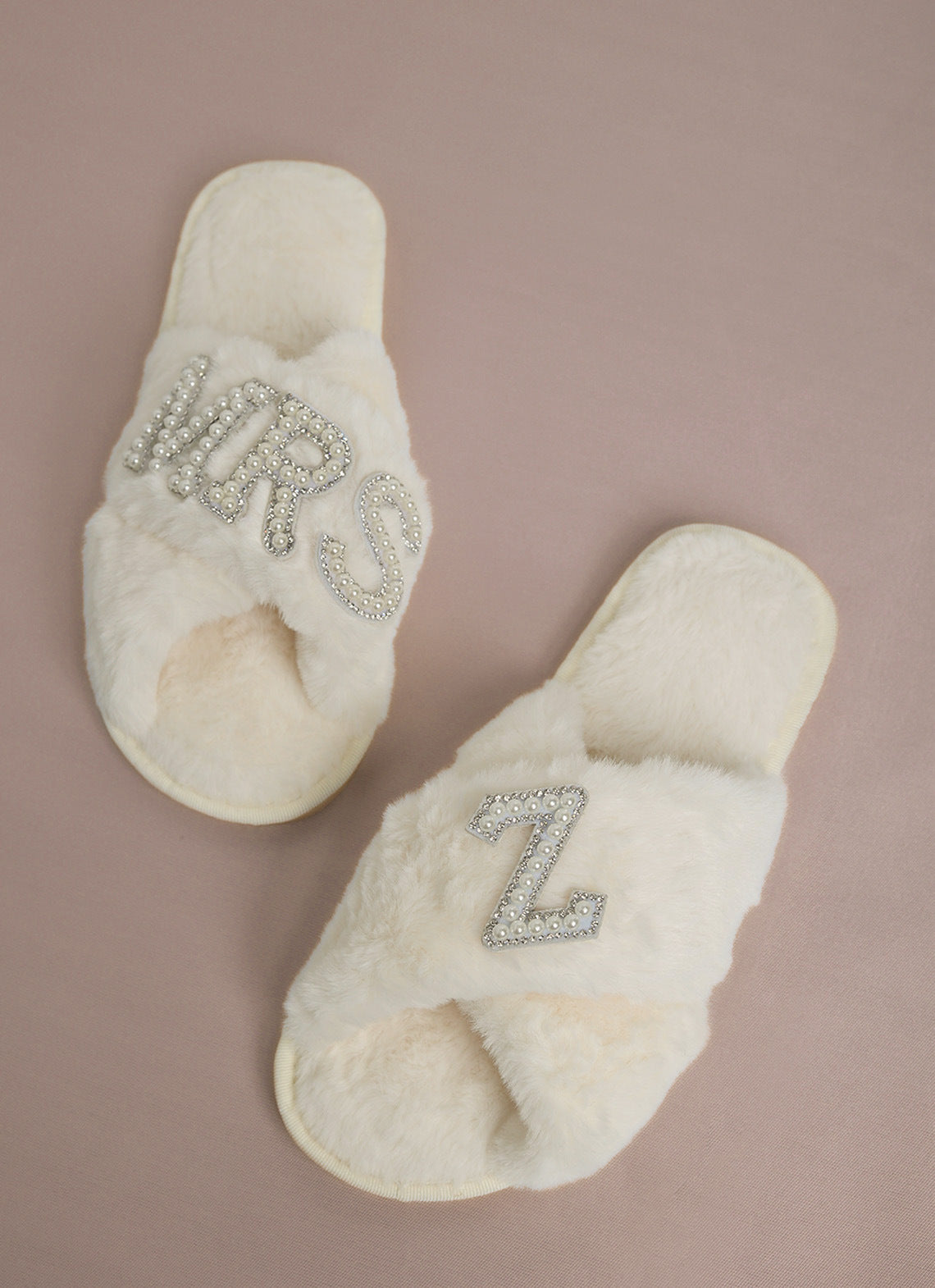 Cross-Border Popular Pearl Letters Bride Bridal Cross Fur Slippers Bachelor Party Wedding Plush Slippers for Women