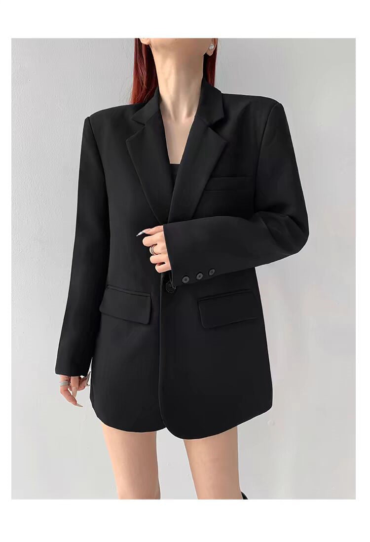 Light Luxury Small Suit for Women, 2026 Spring New Style, Gray Commuter Suit, Niche Design, Elegant Jacket