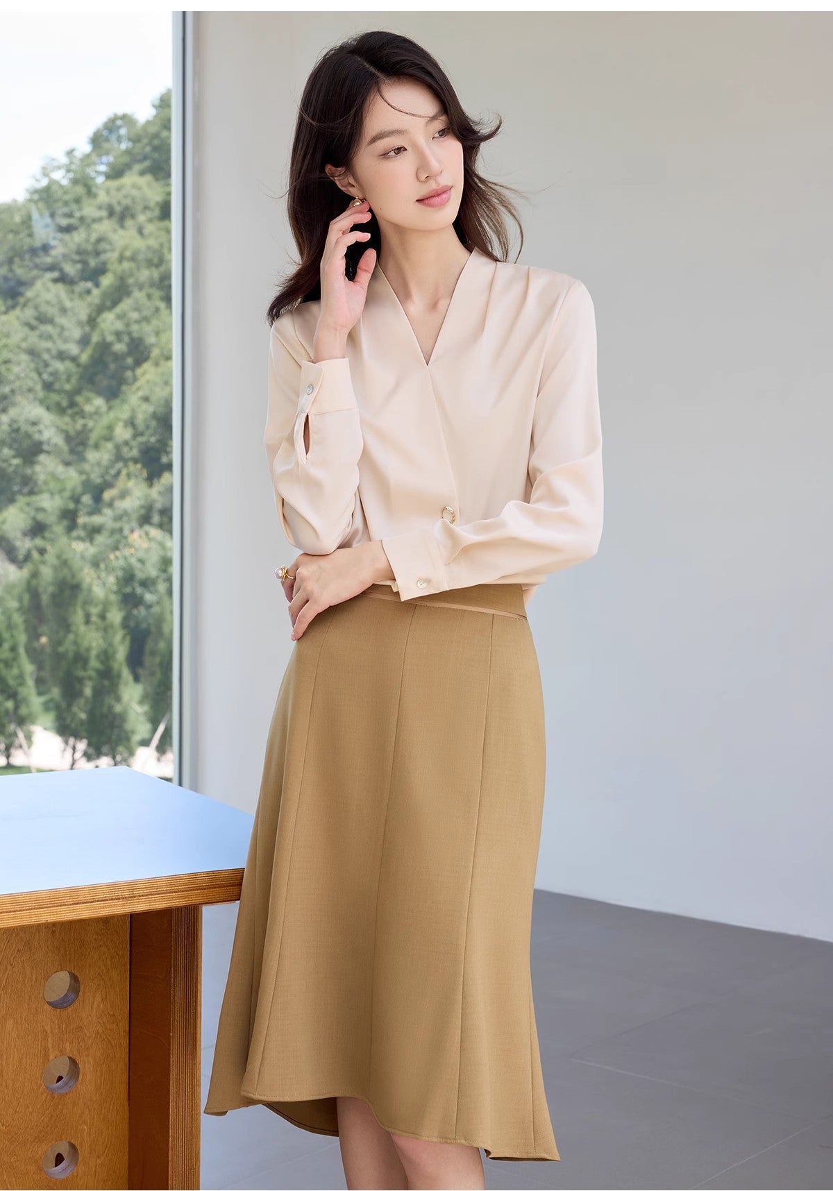 Summer New Style High-End Professional Women's Skirt Suit, Fashionable and Elegant Goddess Style Long-Sleeved Shirt and Skirt Formal Wear Ol