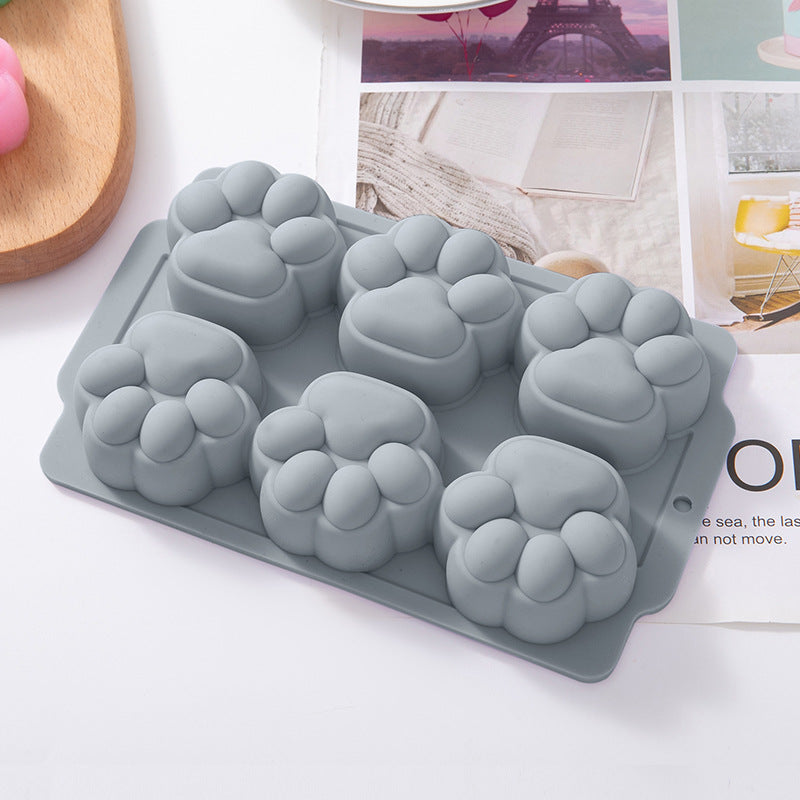 Strict selection of food grade silicone baby cake mold cartoon cat's claw footprints baby steamed cake complementary food mold