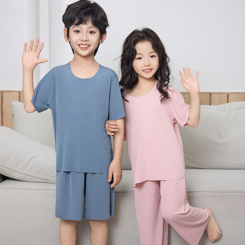 Summer New Style Boys' Short-Sleeved Loose Seamless Ice Silk Home Clothes Children's Two-Piece Set Girls' Pajamas Set Wholesale