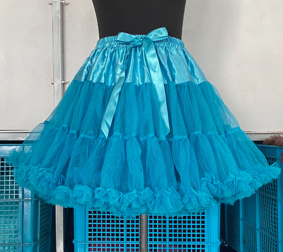Adult Cloud Brace New Style Breathable Veil Skirt Super Veil Mesh Lolita Soft Girl Tutu Skirt Boneless Pirate Skirt