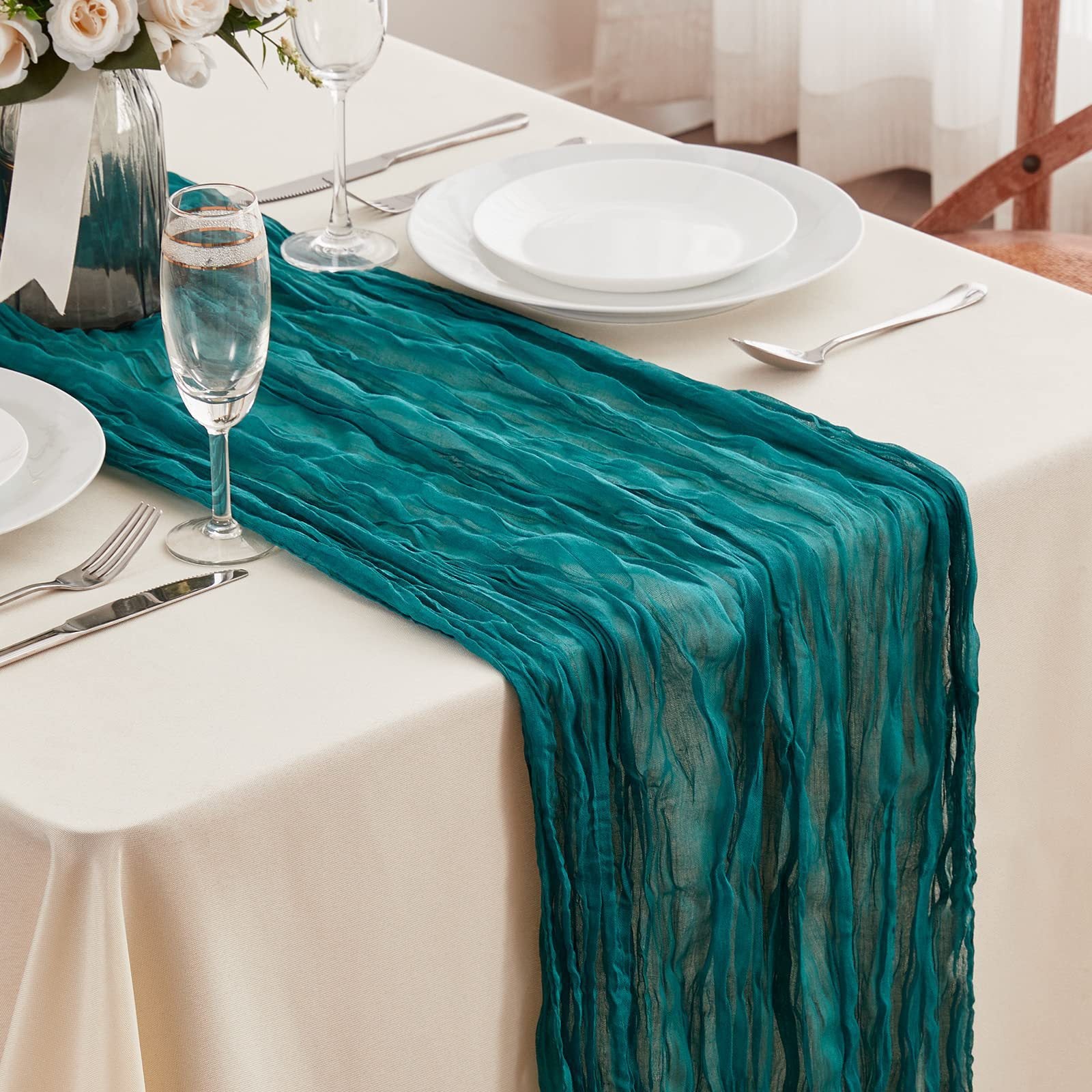 Cross-border foreign trade wholesale Bali yarn wrinkled table flag twist table flag tablecloth wedding party decoration wrinkled table flag