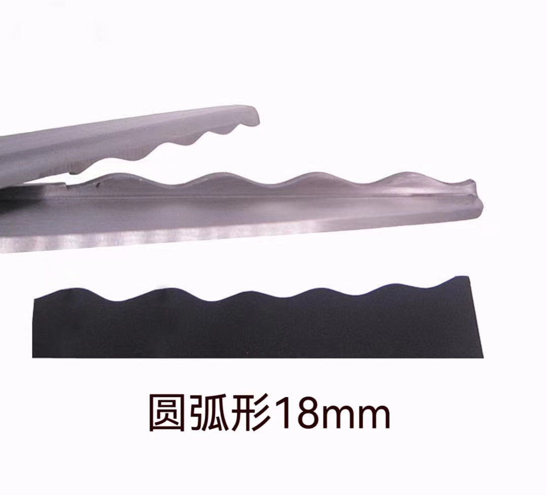 Handmade DIY Triangle Sawtooth Hair Cutter Tailor Scissors Handmade Lace Cutter Wave Cut Lace Household Scissors