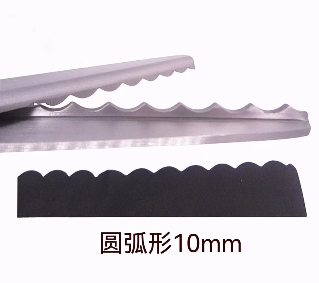 Handmade DIY Triangle Sawtooth Hair Cutter Tailor Scissors Handmade Lace Cutter Wave Cut Lace Household Scissors