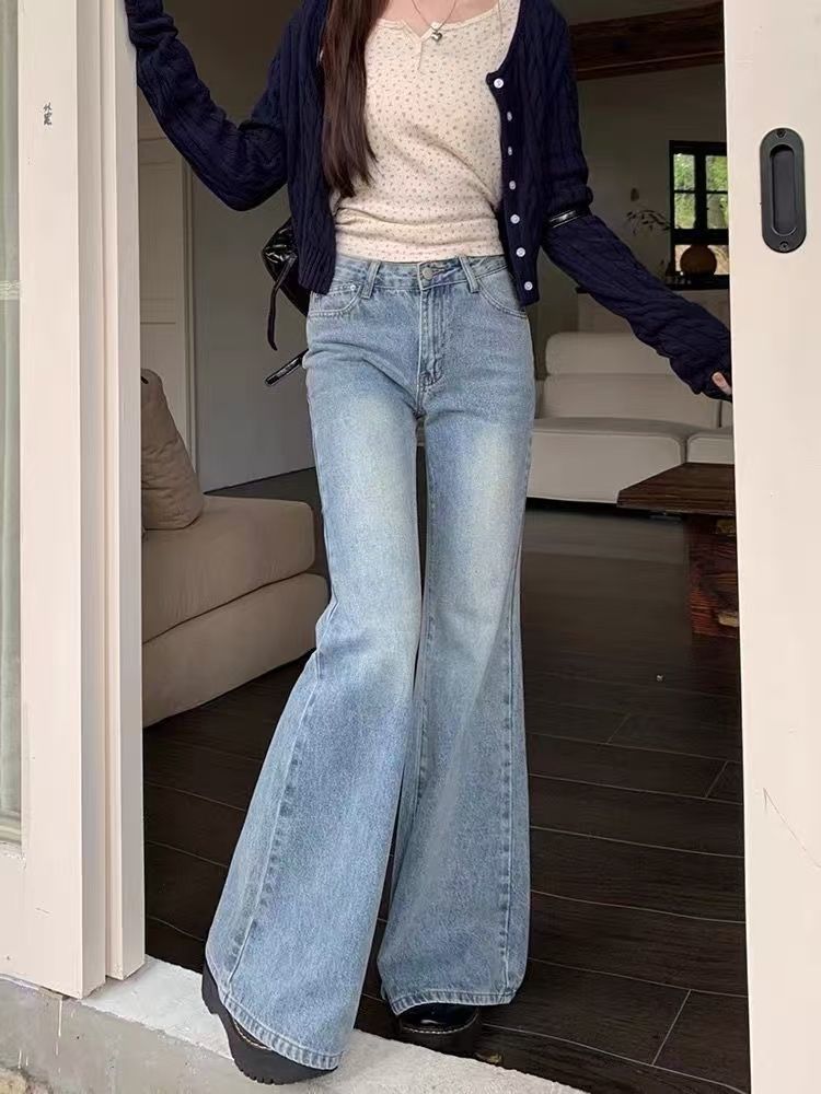Light Blue Flared Jeans for Women, New Plus Size, Slimming Versatile High-Waisted Wide-Leg Pants with a Stylish Design