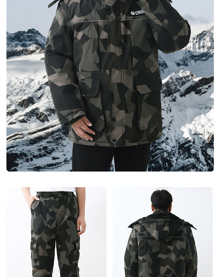 Winter Cotton-Padded Labor Protection Clothing for Men, Fleece-Lined and Thickeneded Cotton-Padded Jacket and Pants Suit, Wear-Resistant and Cold-Proof Camouflage Cotton Coat and Work Clothes