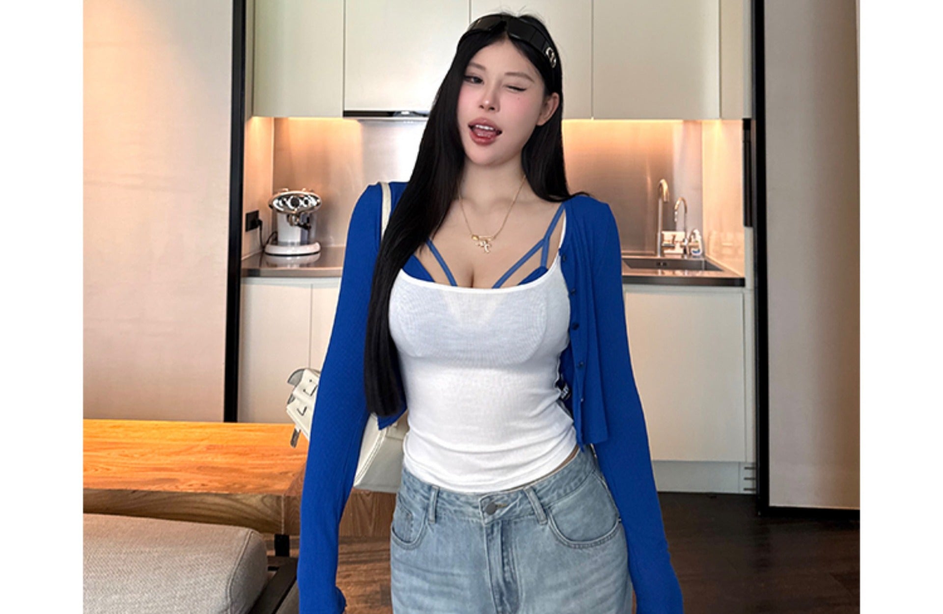 2025 Spring and Autum New Wide-Leg Ripped Jeans Women's Blue Loose Versatile Casual Straight Long Pants Trendy