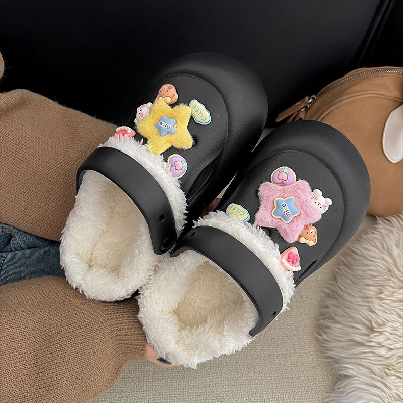Cartoon Star Plush Thick-Soled Clogs for Women, 2026 New Autumn and Winter Outdoor Warm Soft-Soled Closed-Toe Cotton Slippers