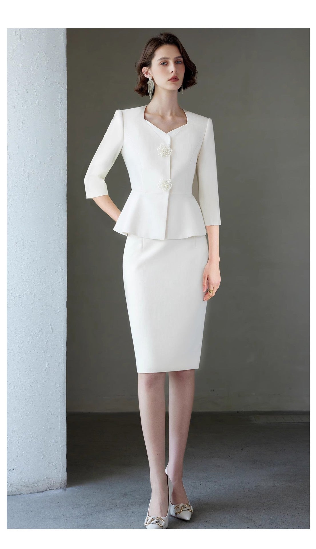 Ad Spring/Summer 2026 New Women's Suit Set, Elegant White Three-Quarter Sleeve Business Attire, Chanel-Style Two-Piece Set