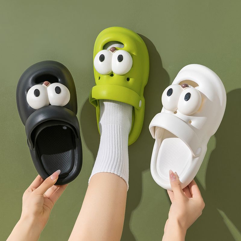 Summer explosion three-dimensional creative cute eyes dog sandals non-slip wear-resistant EVA home outdoor two-wear sandals