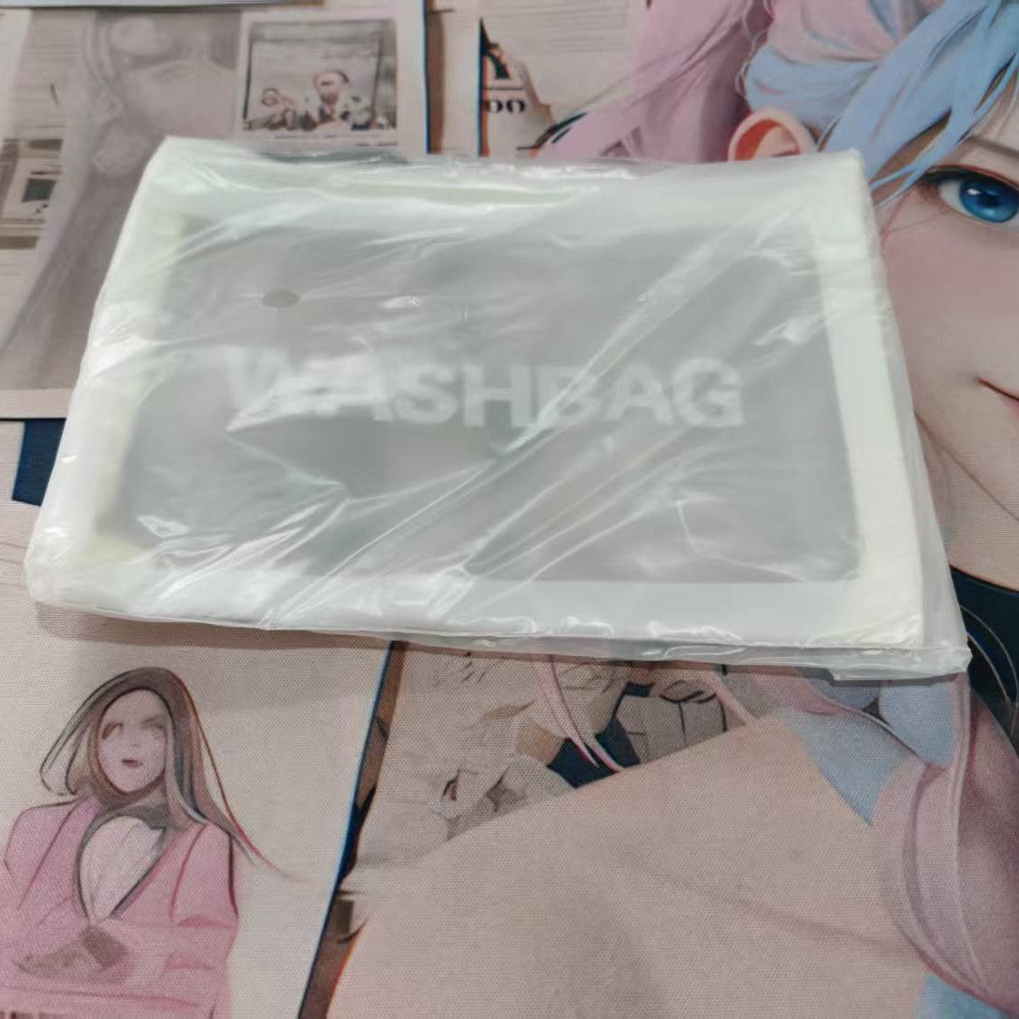 Cosmetic Bag in Ins Style, Large Capacity Women's Makeup Bag, Waterproof Toiletry Bag, Portable Travel Storage Bag, Popular Ins Style