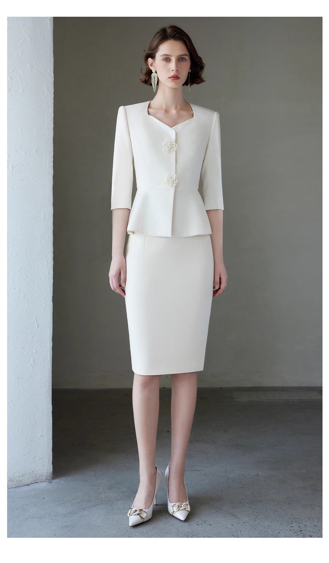 Ad Spring/Summer 2026 New Women's Suit Set, Elegant White Three-Quarter Sleeve Business Attire, Chanel-Style Two-Piece Set