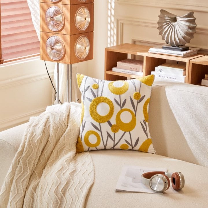 Nordic Towel Embroidered Embroidered Embroidered Pillow Living Room Cream Sofa Cushion Flower Model Room Bay Window Cushion Cover