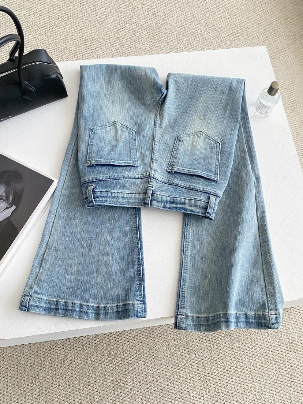 Korean 2025 Autumn New Women's Ins Blogger's Own Hip-Enhancing Slimming Look Bootcut Jeans Retro Slim Pants
