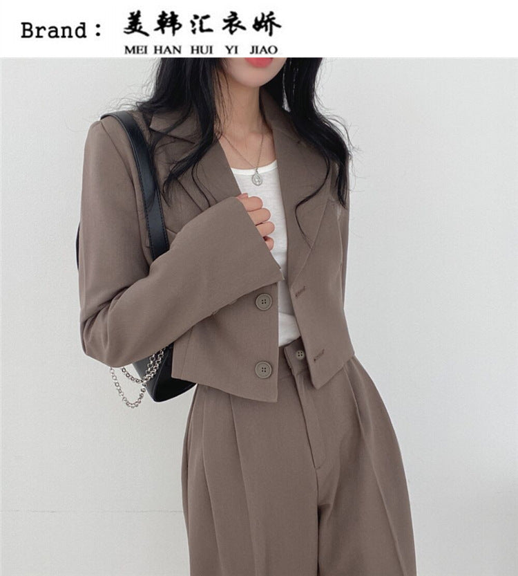 Autumn 2022 New khaki Small Suit Jacket Women's High Sense Small Temperament Commuter Suit suit