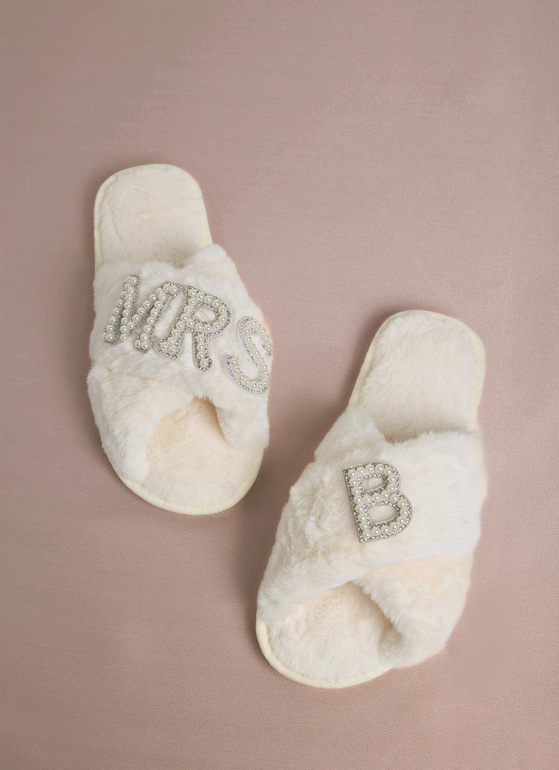 Cross-Border Popular Pearl Letters Bride Bridal Cross Fur Slippers Bachelor Party Wedding Plush Slippers for Women