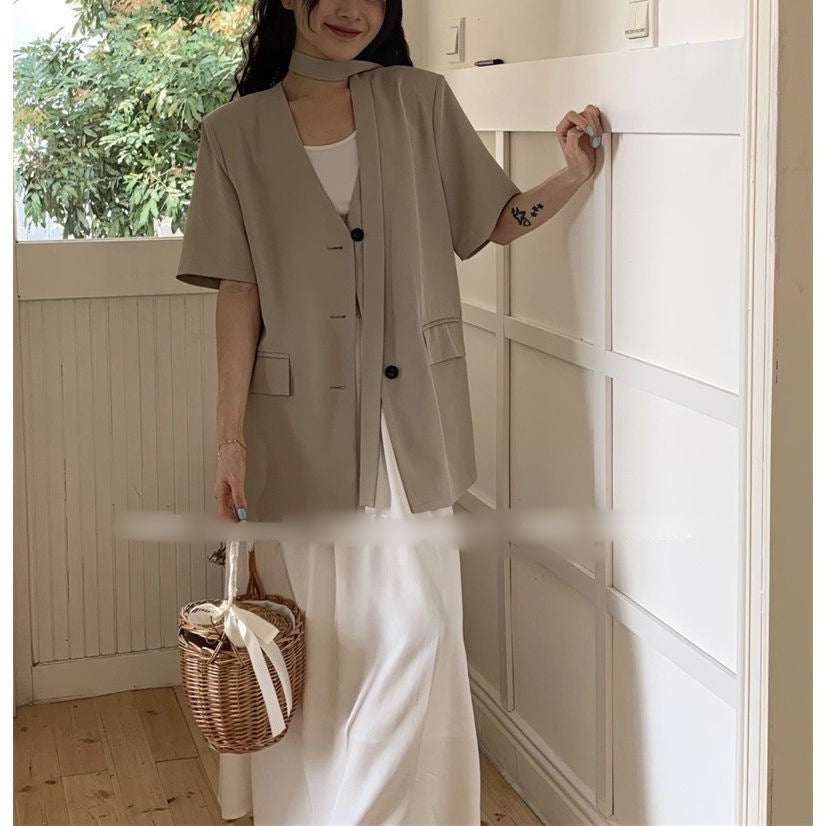Korean Style Elegant Design V-Neck Short-Sleeve Blazer 2026 Summer Fashion New Thin Versatile Top for Women