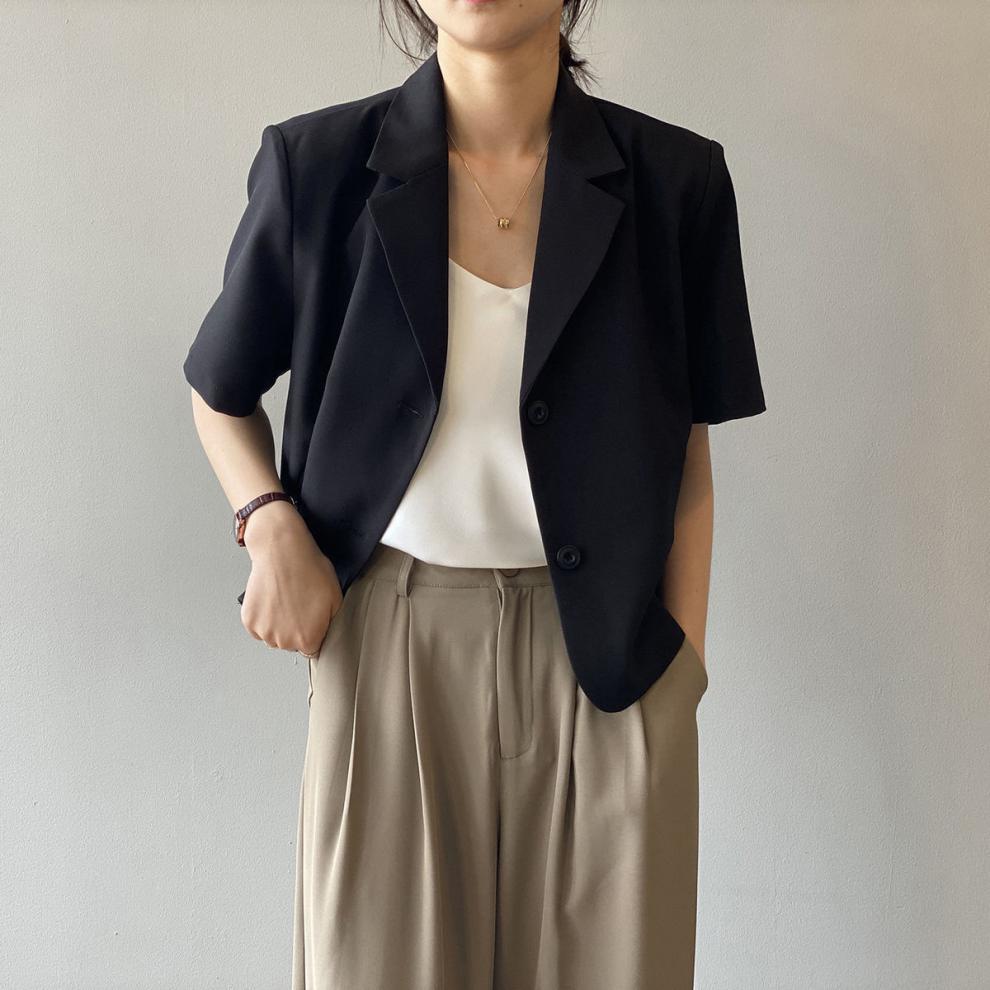 Fashion Short-Sleeve Blazer for Women 2025 Summer Thin Korean Version New Drapey Short Casual Blazer Top
