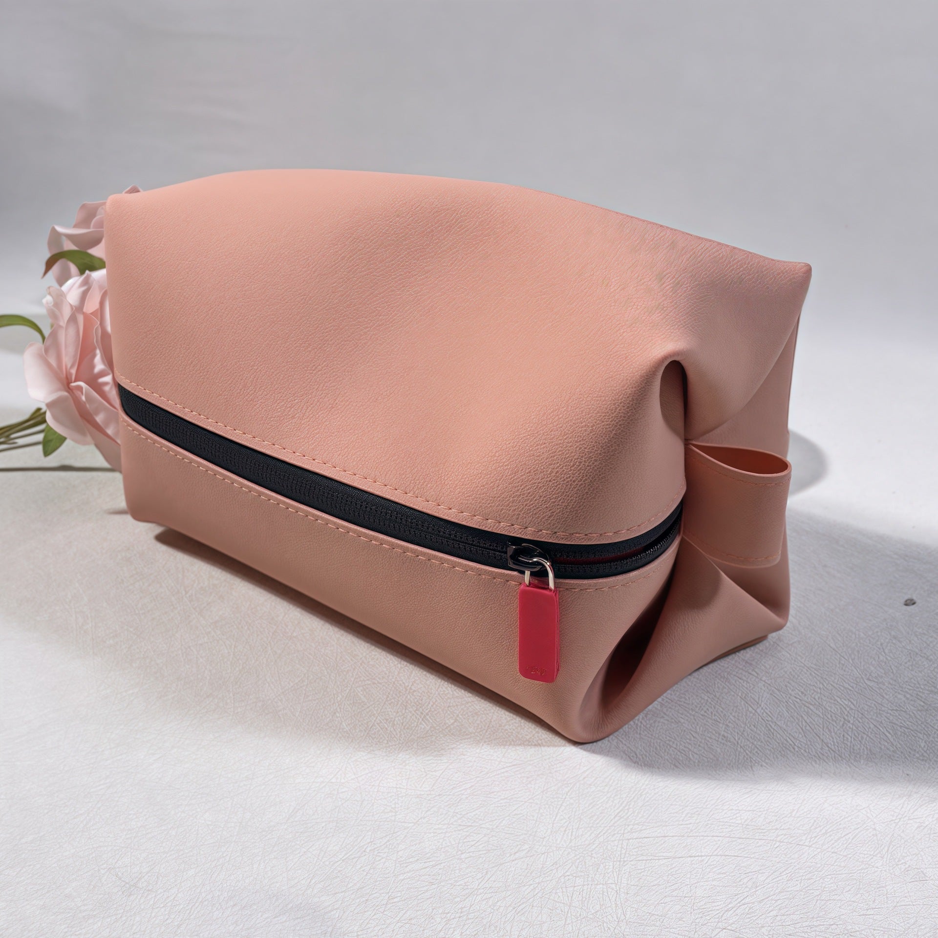 Wholesale Silicone Storage Bag Waterproof Travel Cosmetic Bag Toiletry Bag Small Objects Silicone Storage Box Large Capacity New Style