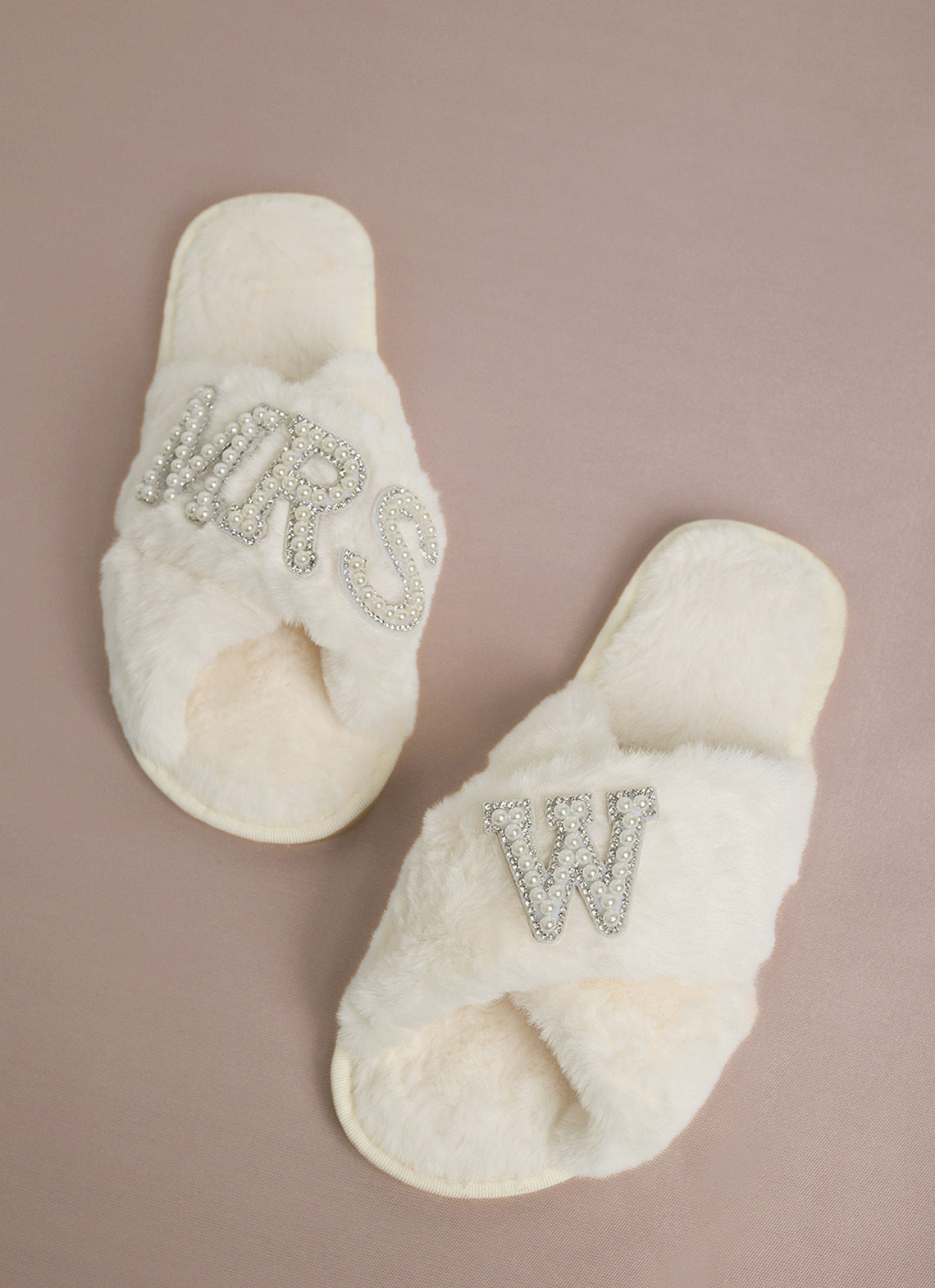 Cross-Border Popular Pearl Letters Bride Bridal Cross Fur Slippers Bachelor Party Wedding Plush Slippers for Women