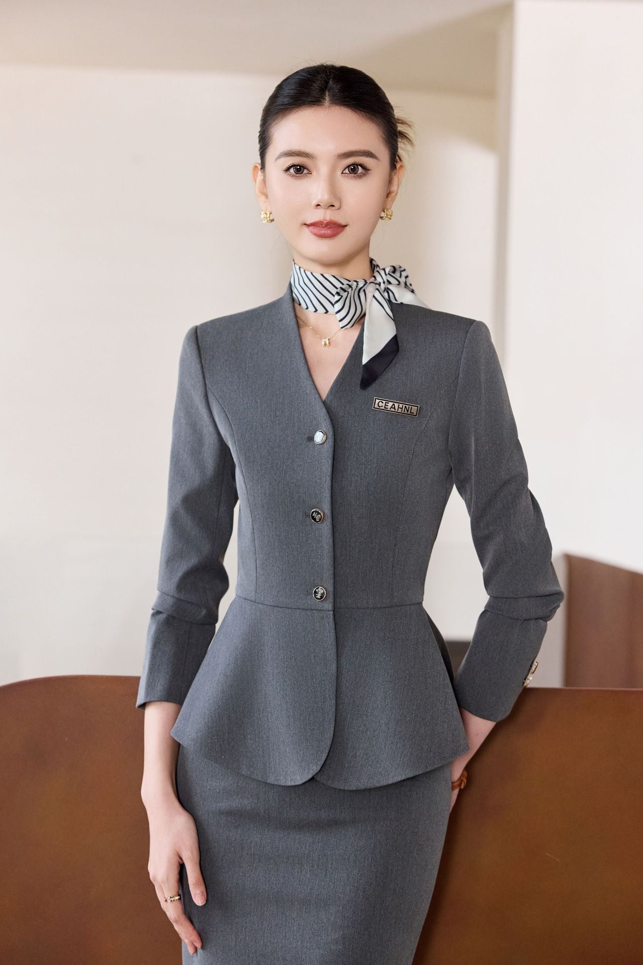 Dark Blue Suit Suit for Women 2025 Autumn and Winter New Professional Formal Wear Fashionable Workwear Jewelry Store Work Clothes