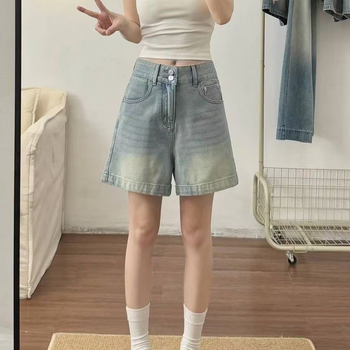 Light-Colored High-Waisted Denim Shorts for Women, Summer Thin Style, Plus Size, Flattering for Pear-Shaped Figures, Loose A-Line Wide-Leg Pants