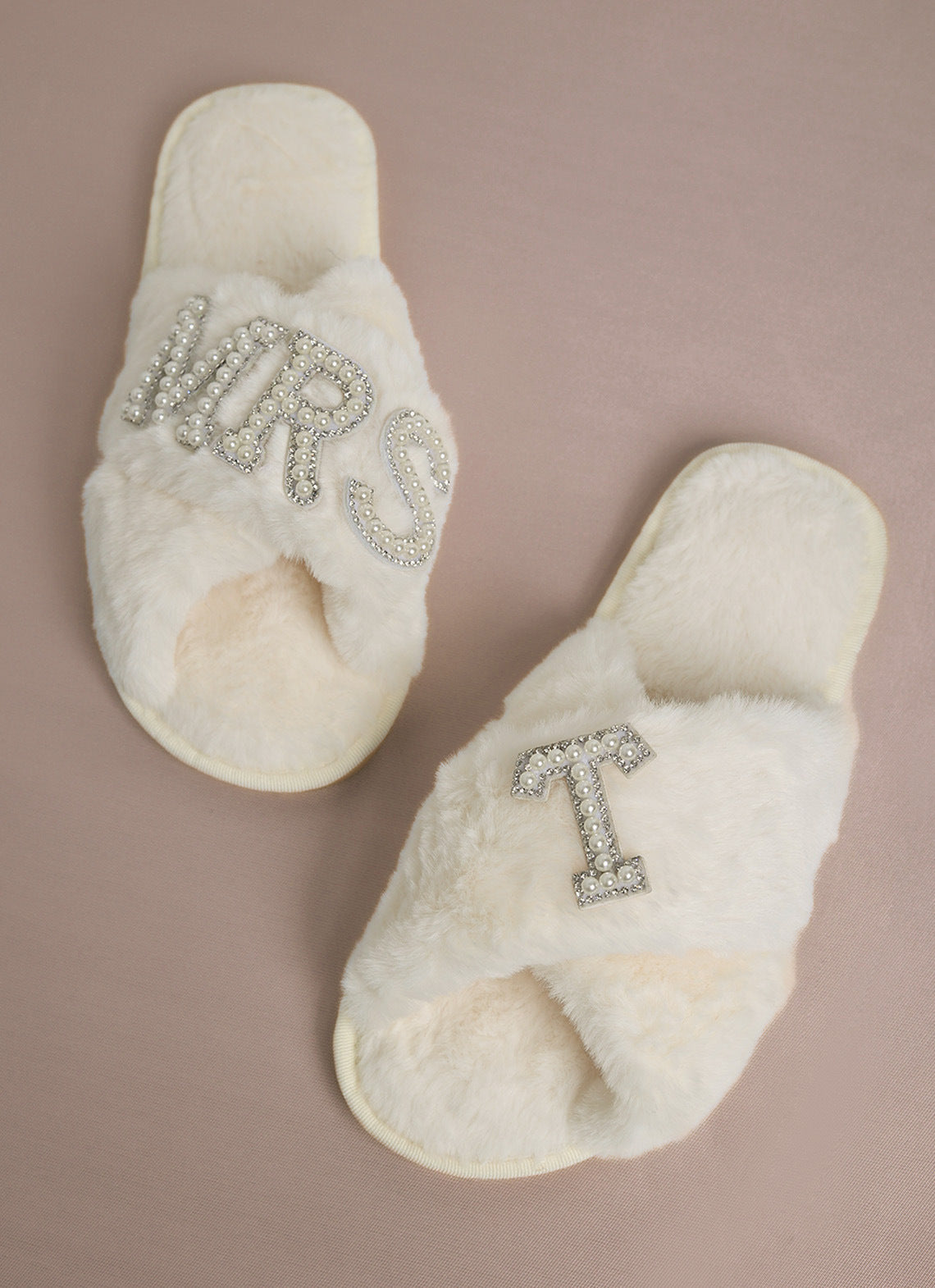 Cross-Border Popular Pearl Letters Bride Bridal Cross Fur Slippers Bachelor Party Wedding Plush Slippers for Women