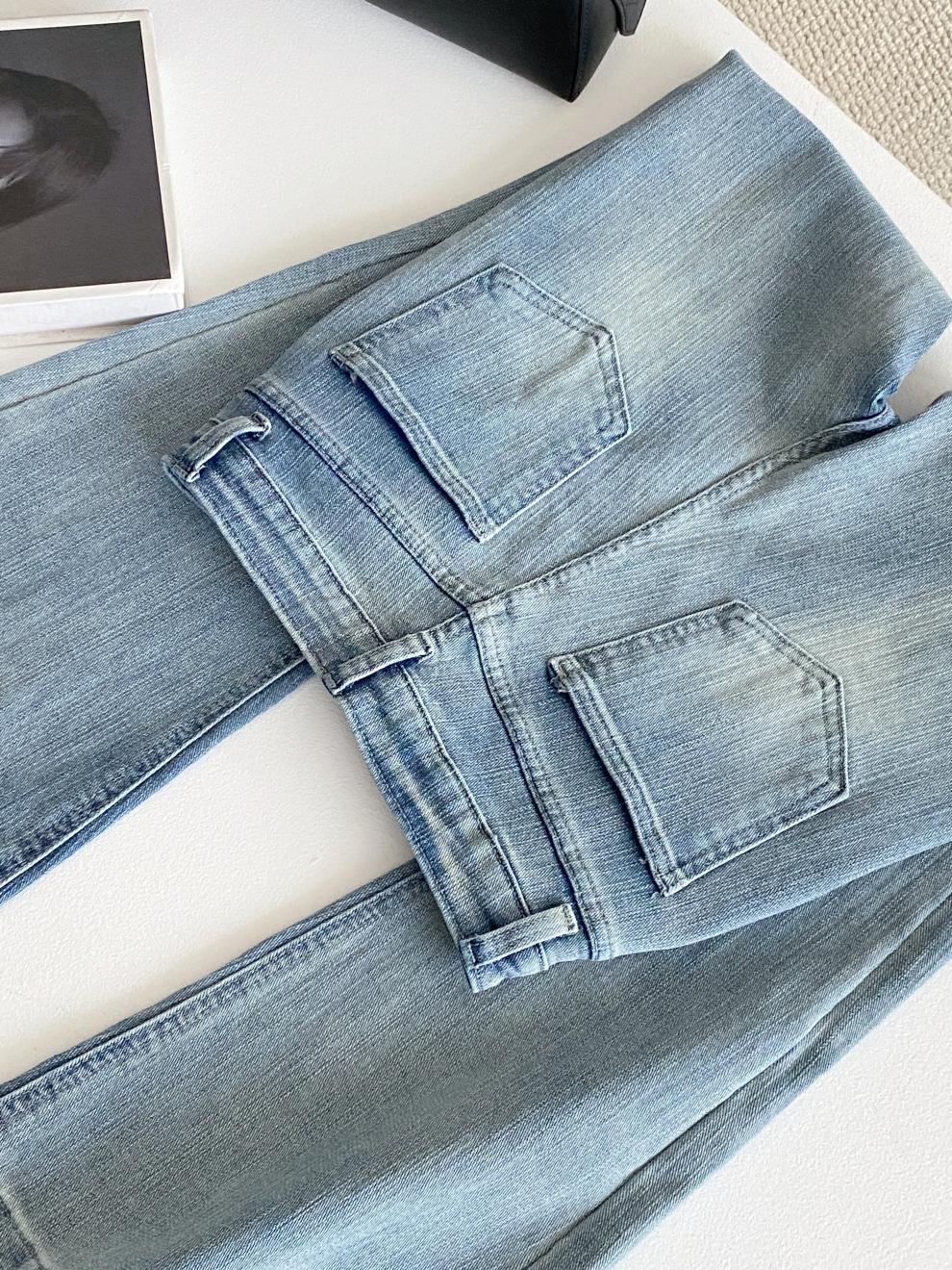 Korean 2025 Autumn New Women's Ins Blogger's Own Hip-Enhancing Slimming Look Bootcut Jeans Retro Slim Pants