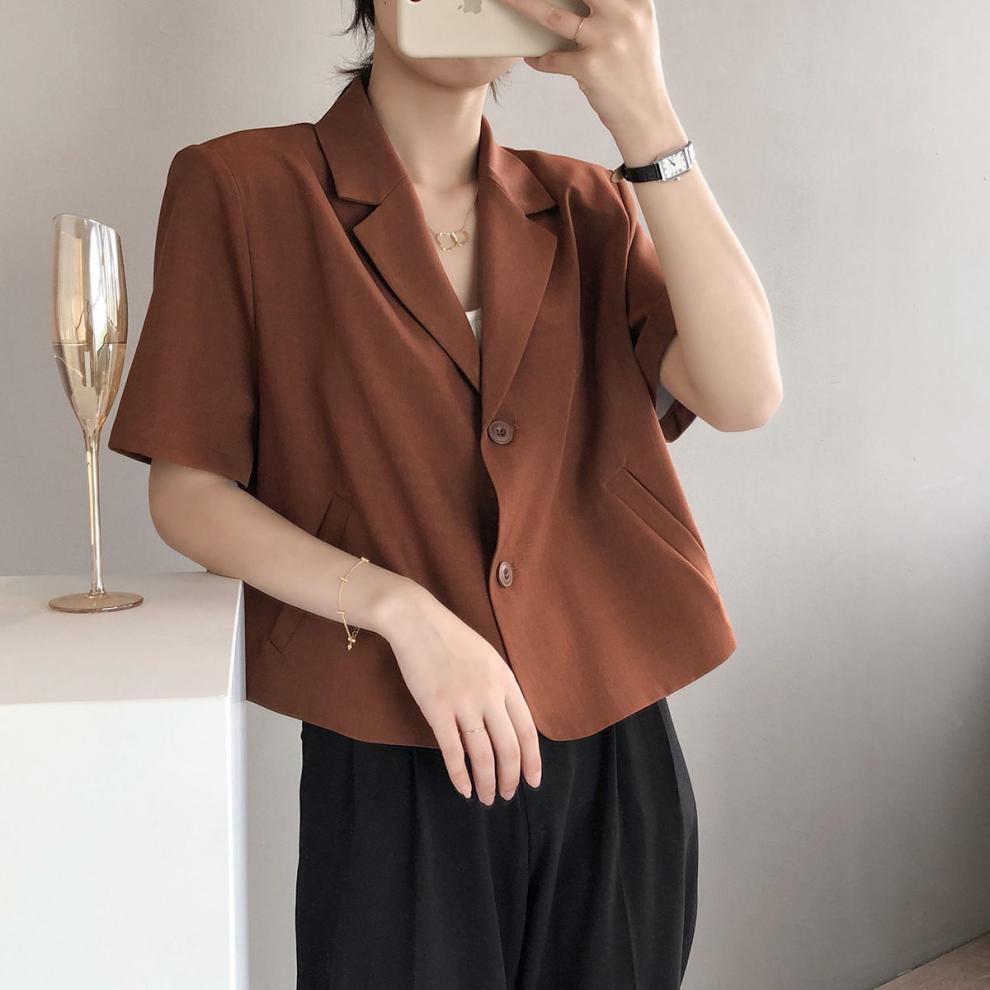 Fashion Short-Sleeve Blazer for Women 2025 Summer Thin Korean Version New Drapey Short Casual Blazer Top