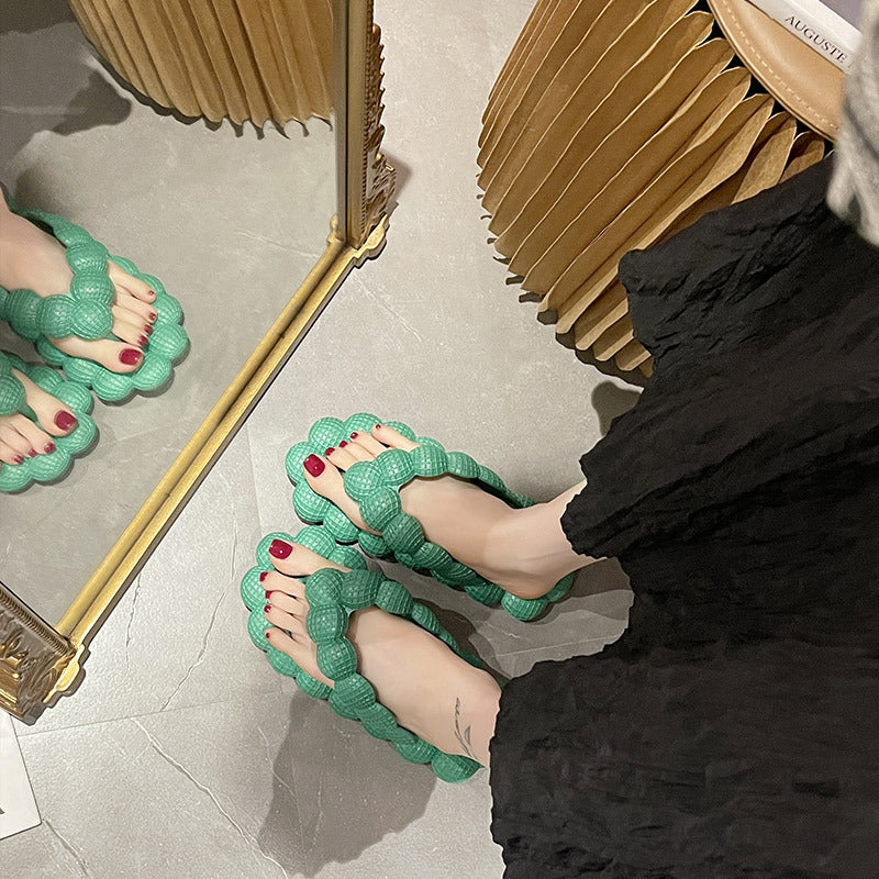 Flip-flops Women's Outfit New Spring and Summer Korean Style Fashionable All-match Non-slip Flat Massage Ball Beach Sandals