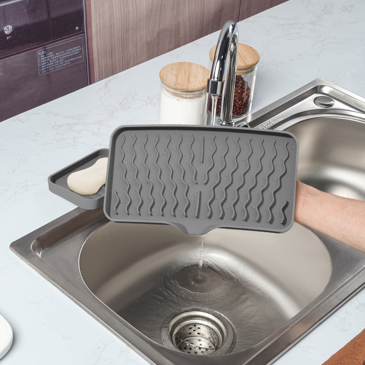 In-Stock New Draining Mat Storage Rack, No-Drill Soap Holder, Silicone Soap Box, Japanese-Style Bathroom Soap Rack