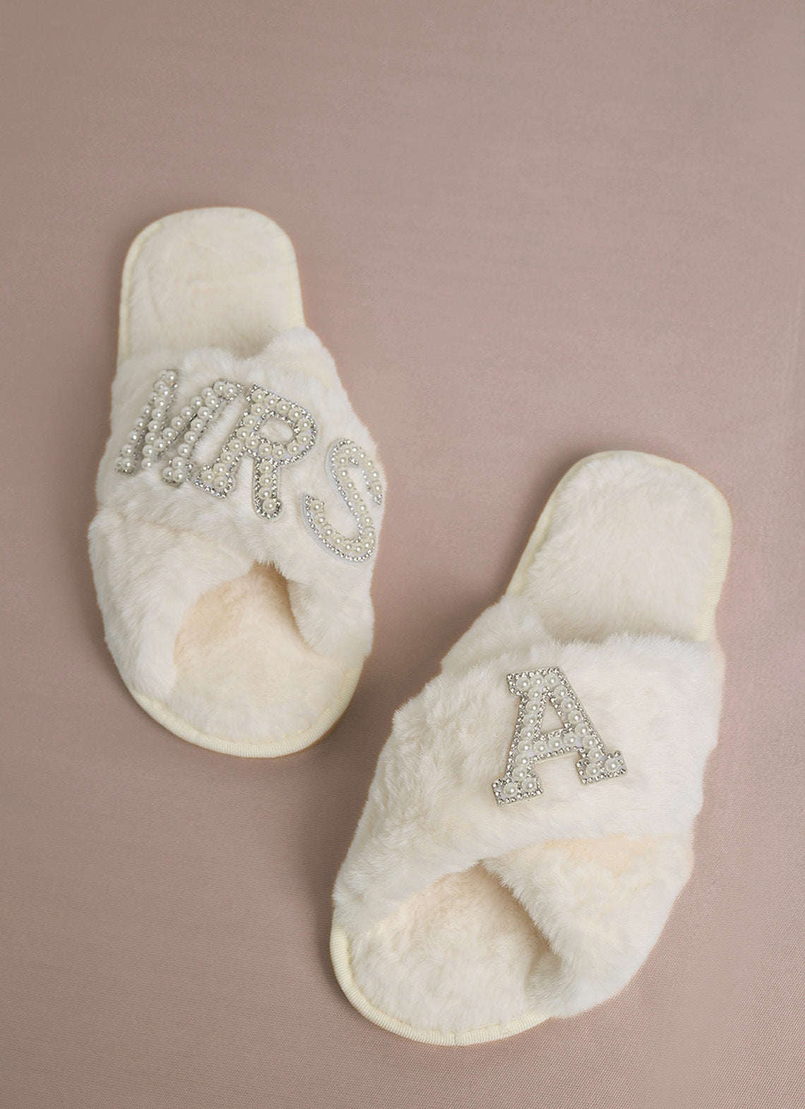 Cross-Border Popular Pearl Letters Bride Bridal Cross Fur Slippers Bachelor Party Wedding Plush Slippers for Women
