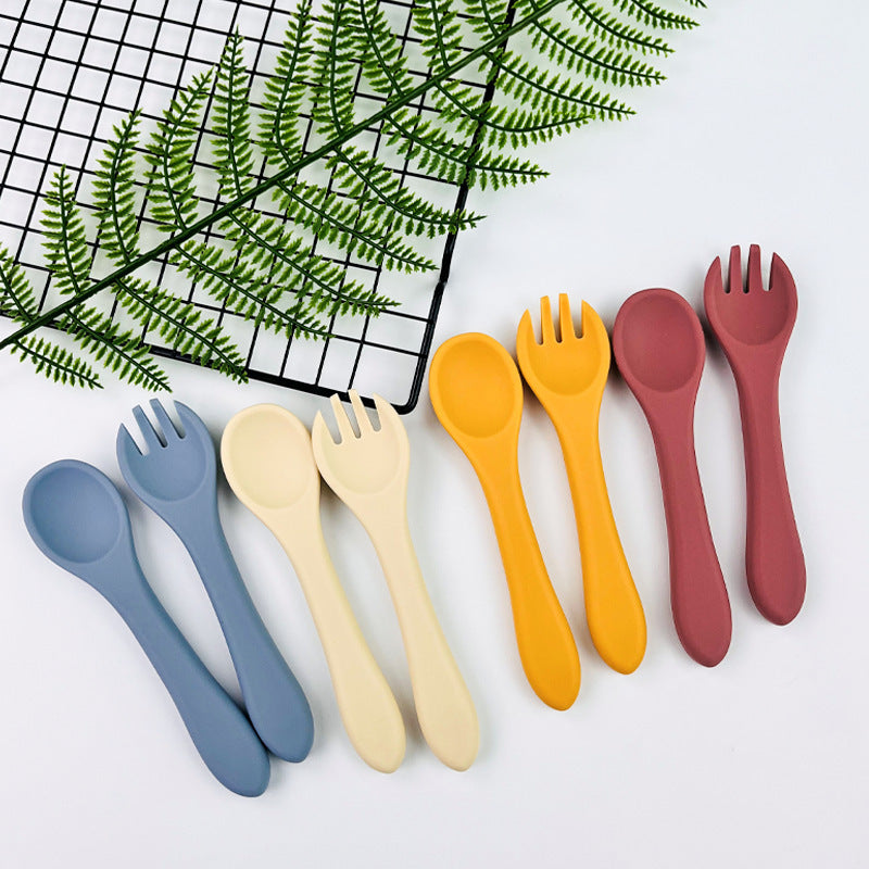 Children's Tableware Baby Feeding Auxiliary Food Spoon Portable Household Tableware Food Grade Silicone Baby Eating Training Spoon