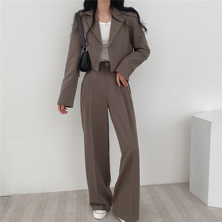 Autumn 2022 New khaki Small Suit Jacket Women's High Sense Small Temperament Commuter Suit suit
