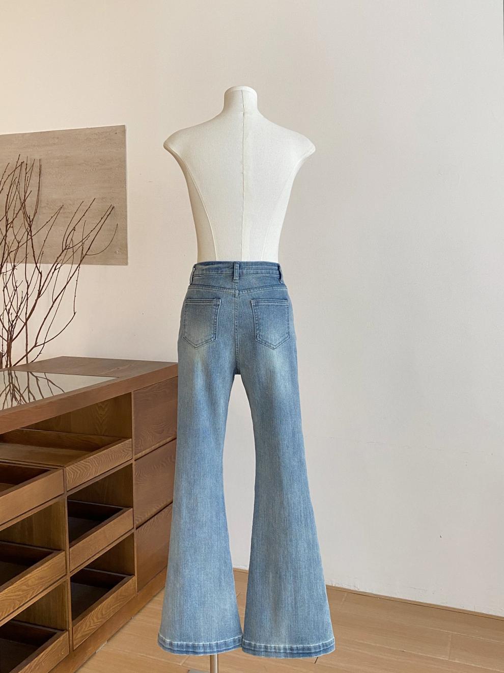 Korean 2025 Autumn New Women's Ins Blogger's Own Hip-Enhancing Slimming Look Bootcut Jeans Retro Slim Pants