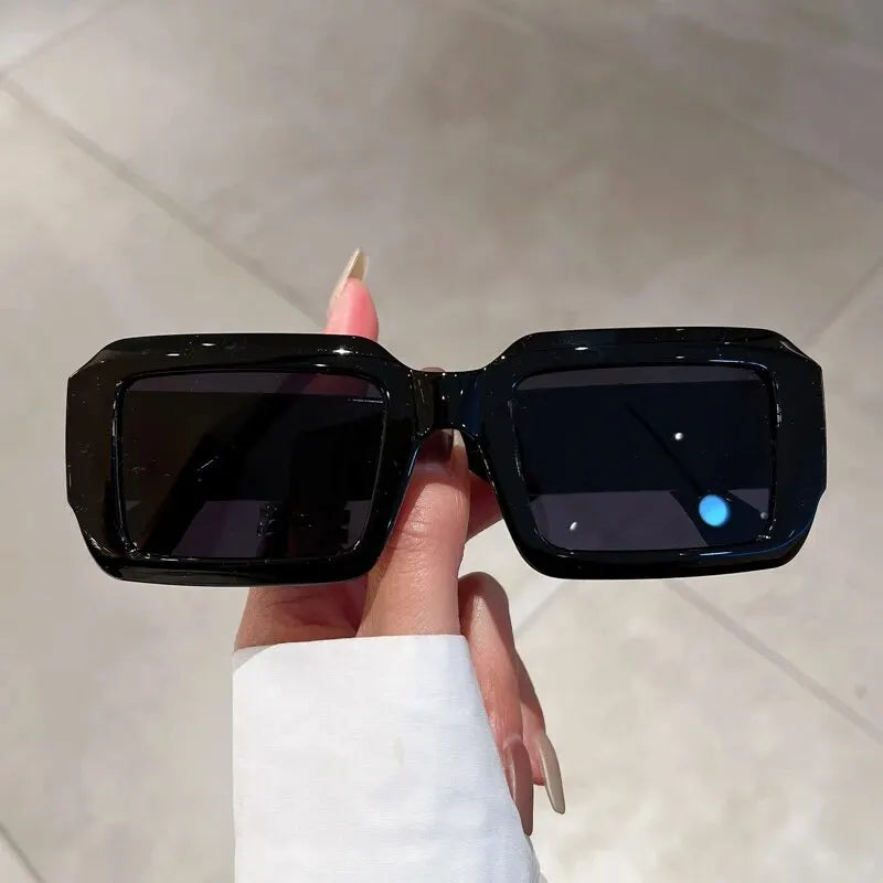 Women’s Rectangle Sunglasses - Retro Punk Frame, UV400 Anti-Glare Lenses