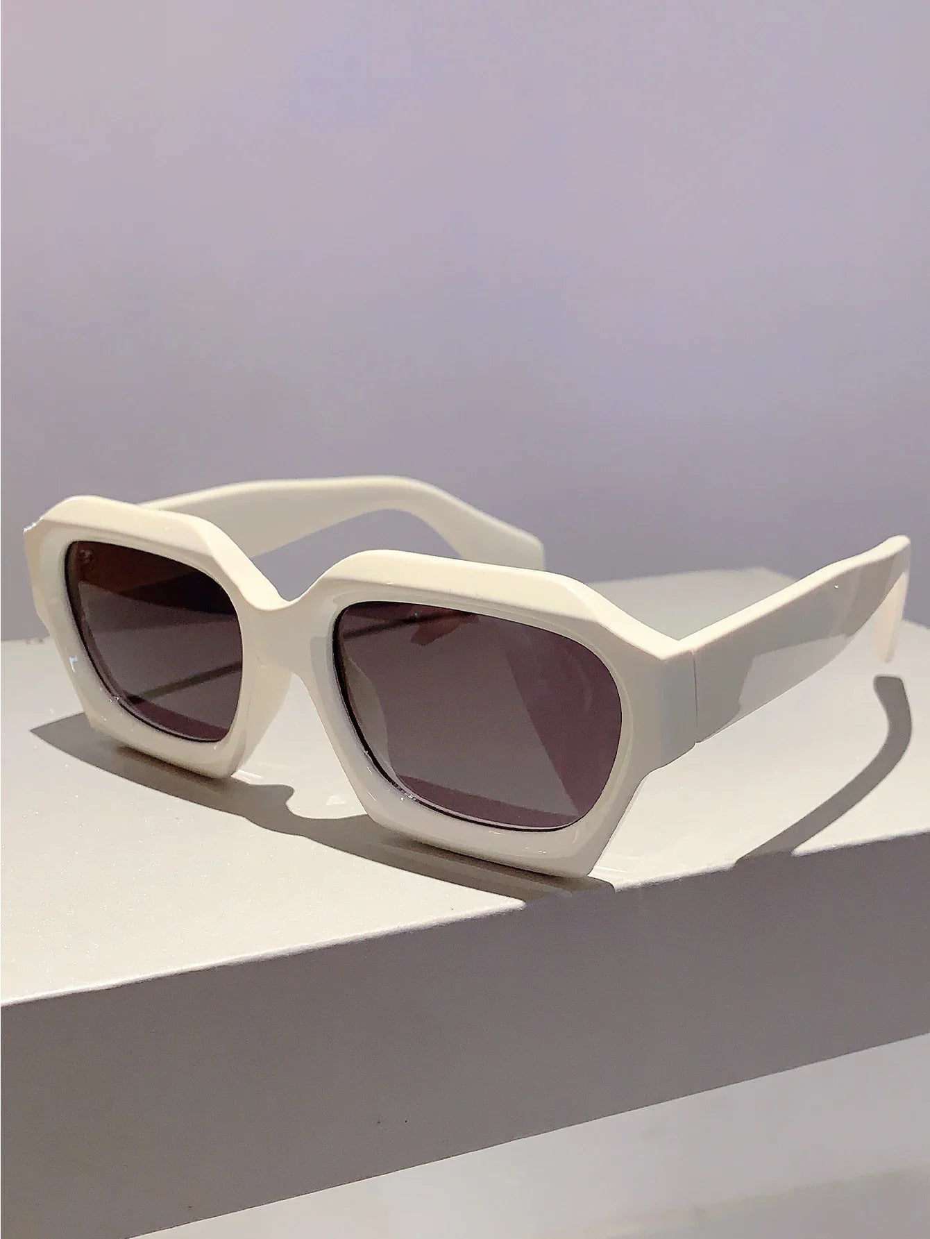 Oversized Square Women’s Sunglasses - Vintage Thick Frame - UV400 Protection