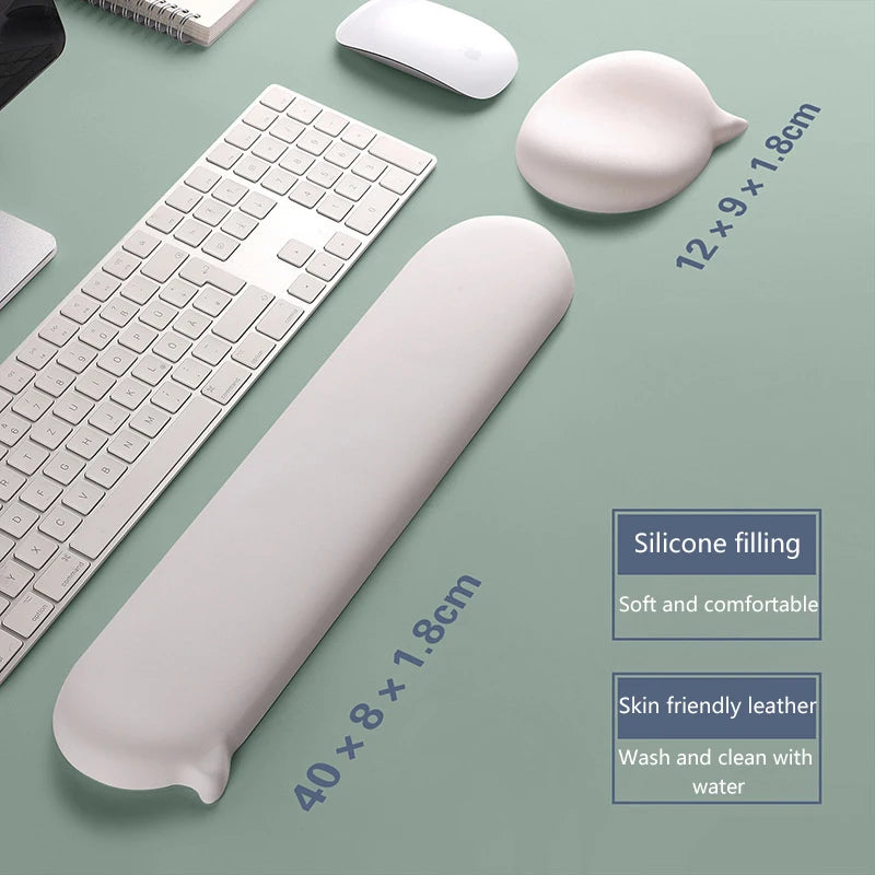 Chat Bubble Silicone Wrist Mouse Pad