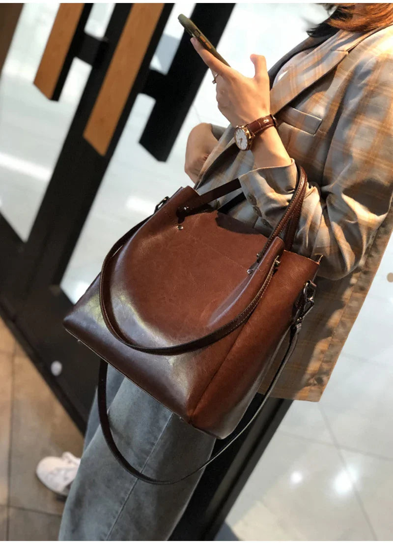 Vintage Cow Leather Shoulder Tote – Women’s Ruched Handbag