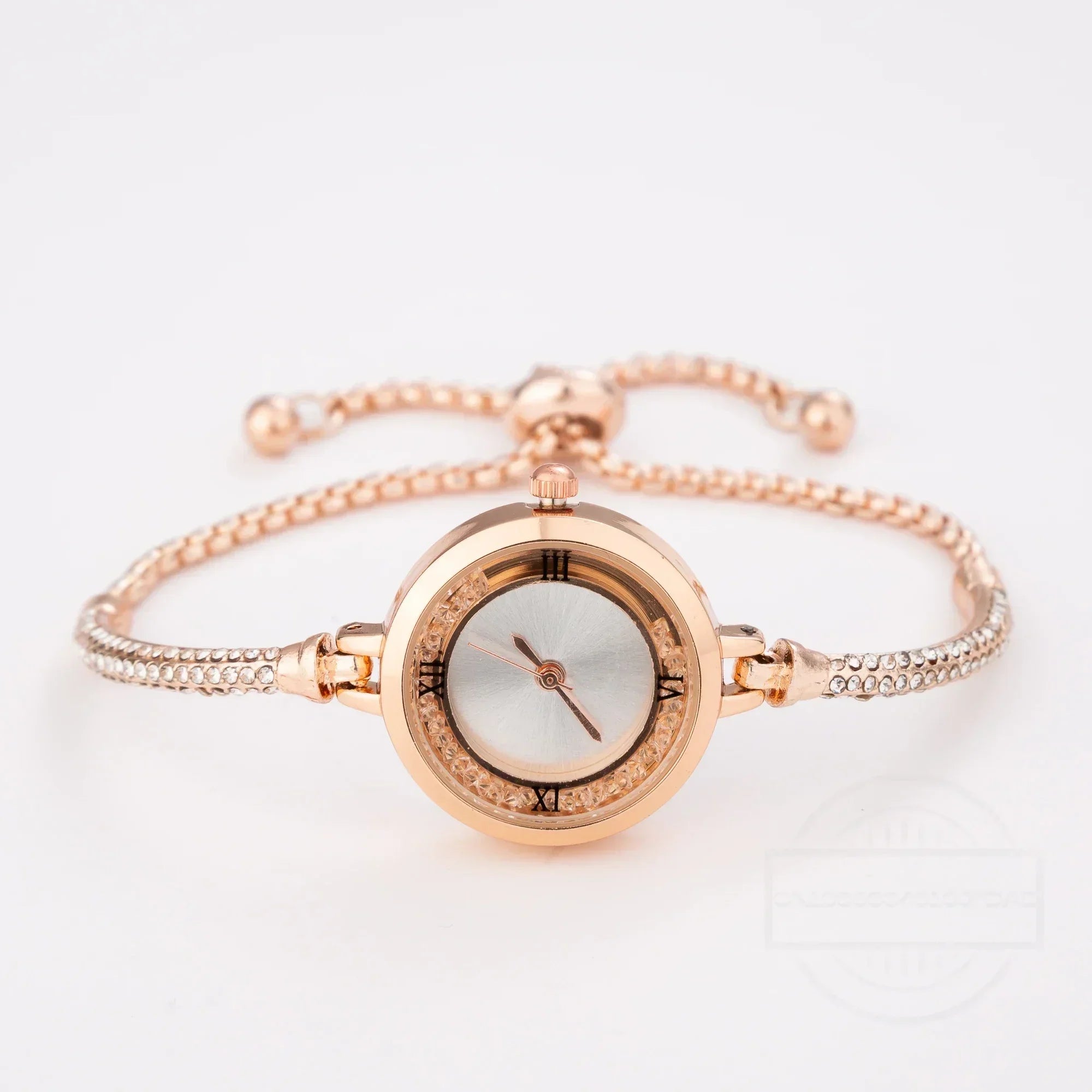 Fashion Women's Wristwatch Gold Bracelet Small Dial Elegant Watch New Cute Women Steel Bracelet Watch Quartz Wristwatch