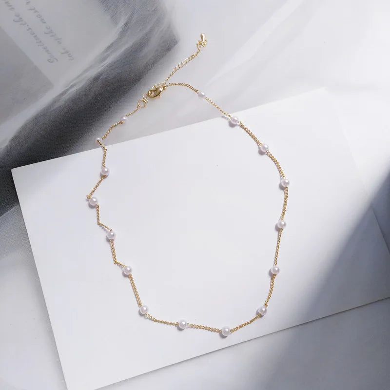Lyzior™ Pearl Lace Pendant Necklace – Elegant Gold Choker