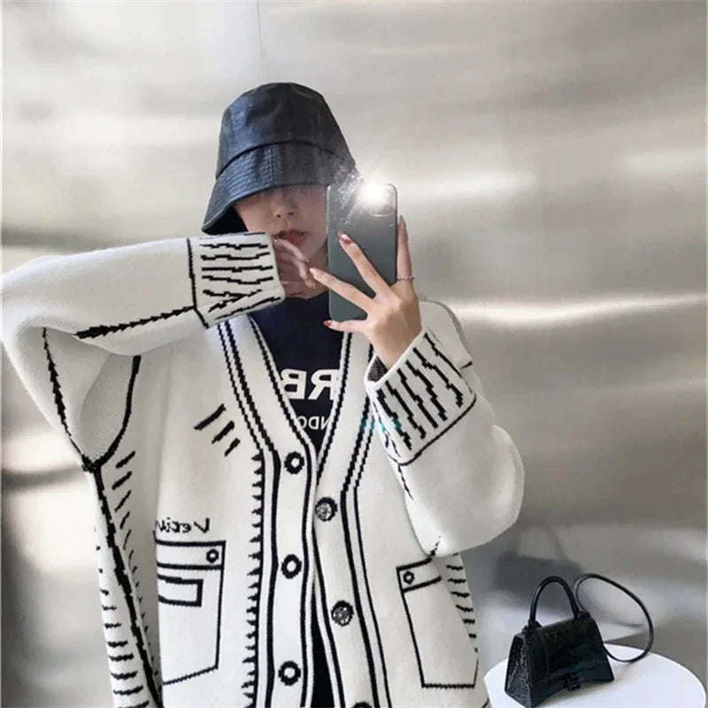 Women’s Fashionable Graffiti Print Cardigan – Long Sleeve Stylish Casual Sweater