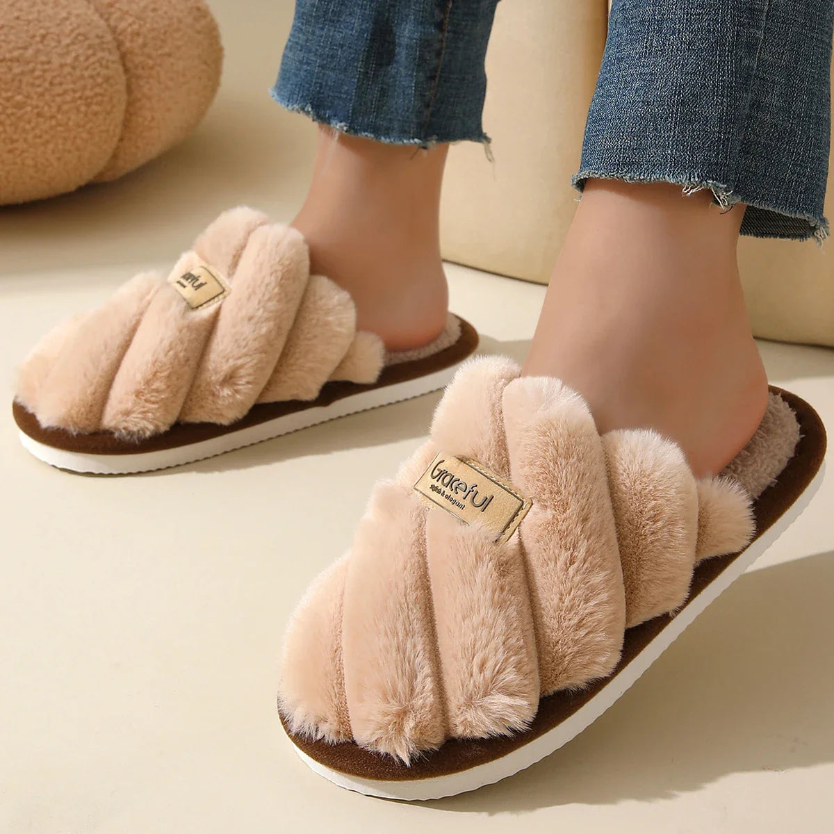 Women's Winter Warm Plush Slippers | Non-Slip, Soft Comfort for Indoor Home