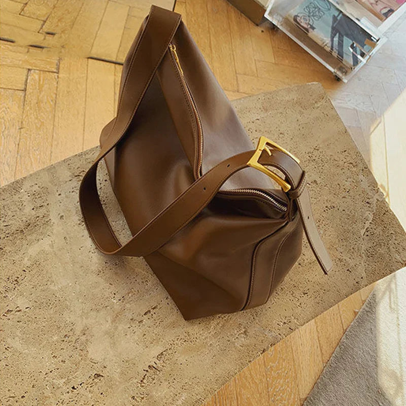 Elara Pillow Boston Bag